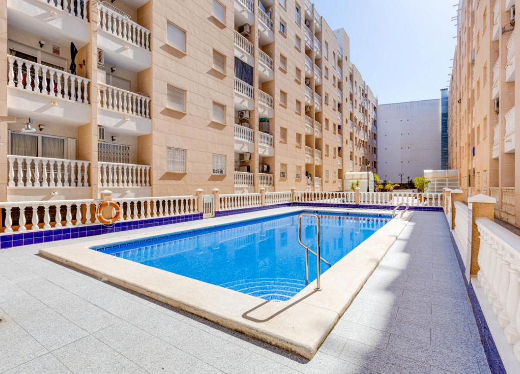Reventa - Apartamento / piso - Torrevieja - Playa del Cura