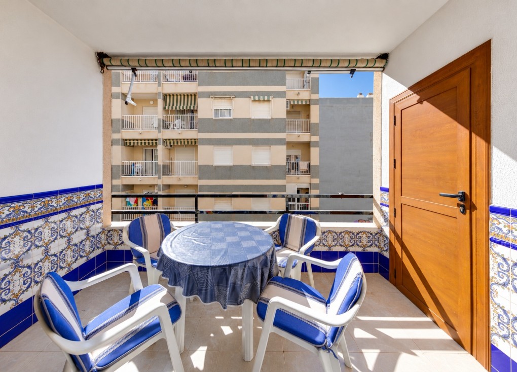 Reventa - Apartamento / piso - Torrevieja - Playa del Cura
