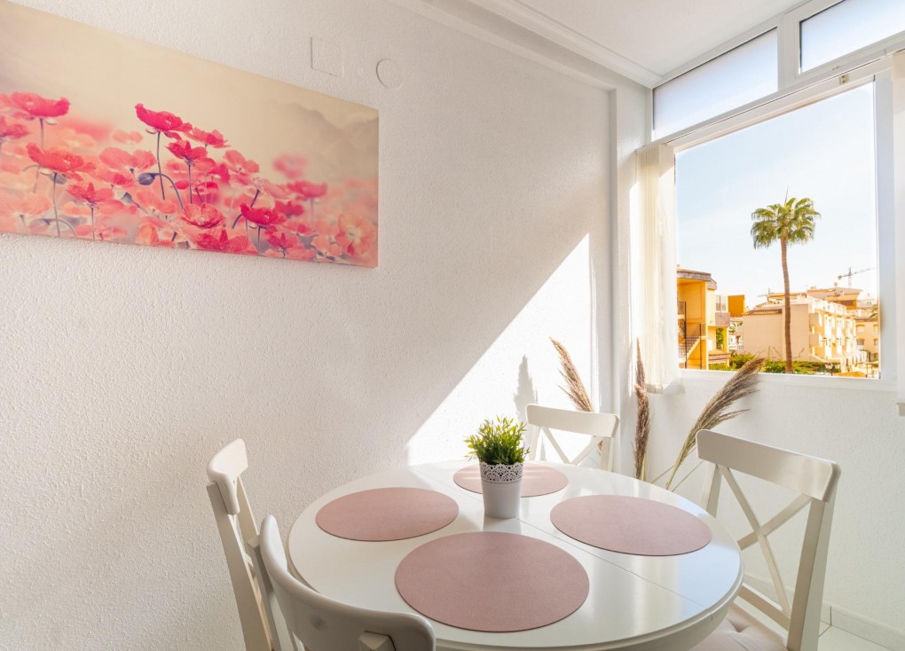 Reventa - Apartamento / piso - Torrevieja - Punta Prima