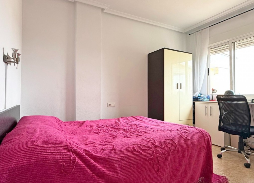 Reventa - Apartamento / piso - Torrevieja