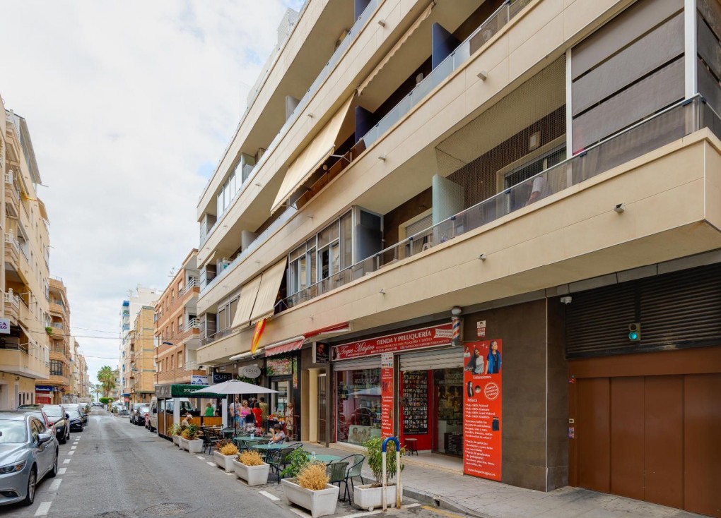 Reventa - Apartamento / piso - Torrevieja