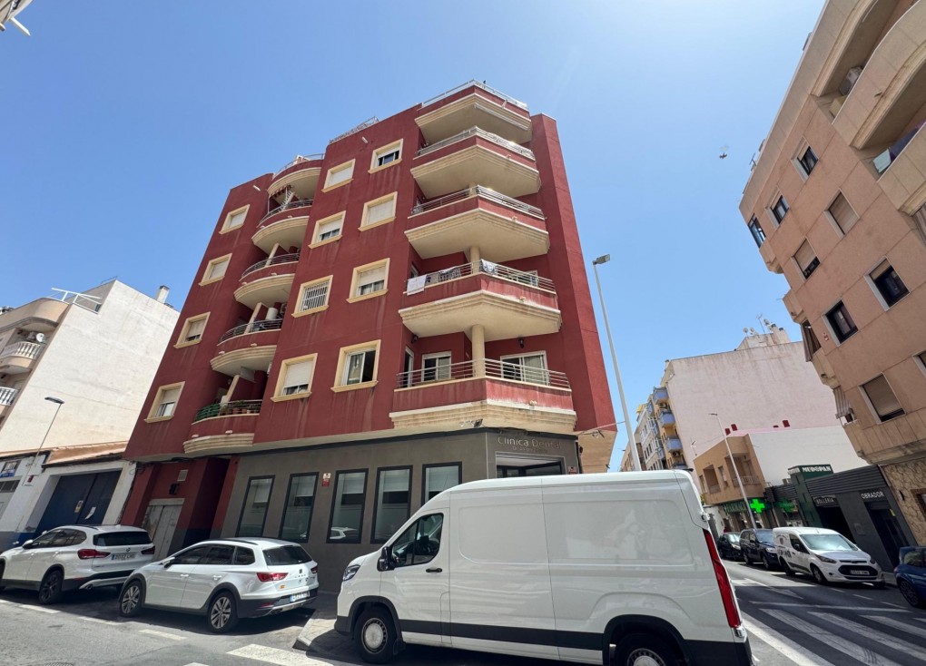 Reventa - Apartamento / piso - Torrevieja
