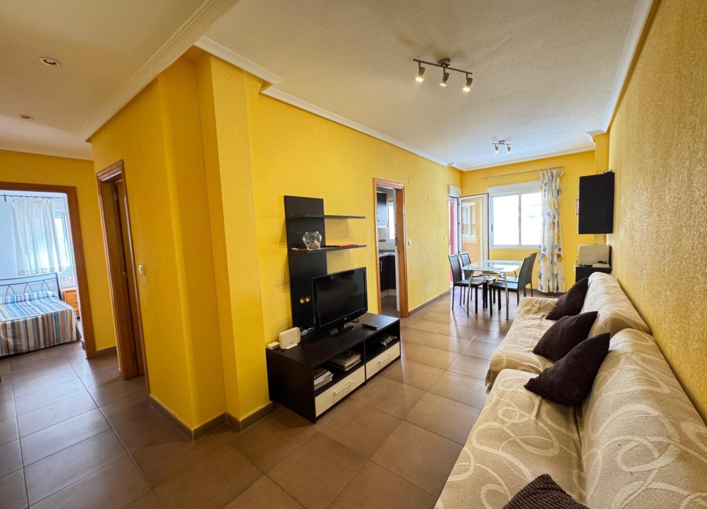 Reventa - Apartamento / piso - Torrevieja