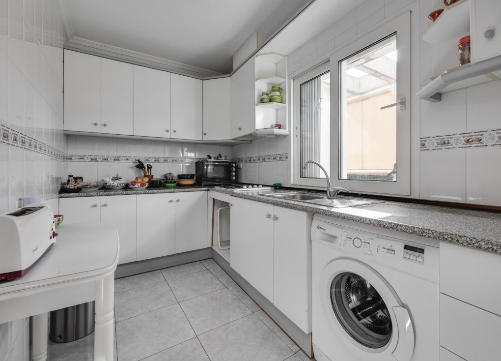 Reventa - Apartamento / piso - Torrevieja