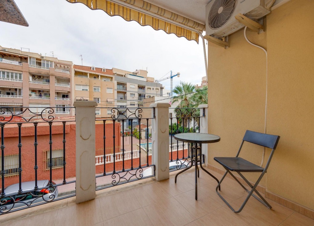 Reventa - Apartamento / piso - Torrevieja