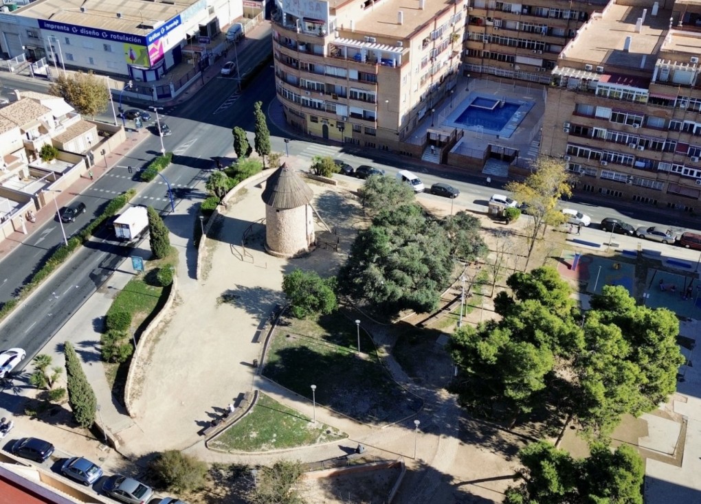 Reventa - Apartamento / piso - Torrevieja