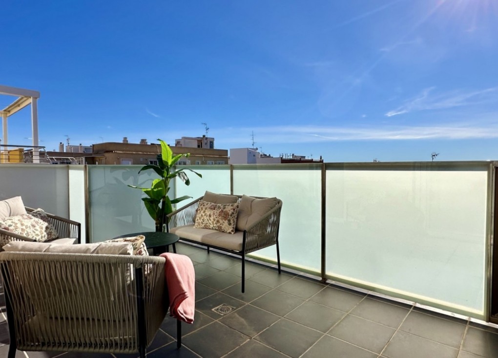 Reventa - Apartamento / piso - Torrevieja