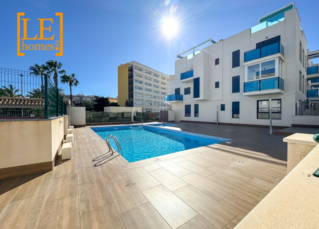 Reventa - Apartamento / piso - Torrevieja