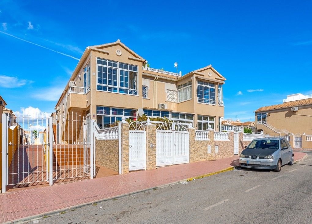 Reventa - Apartamento / piso - Torrevieja