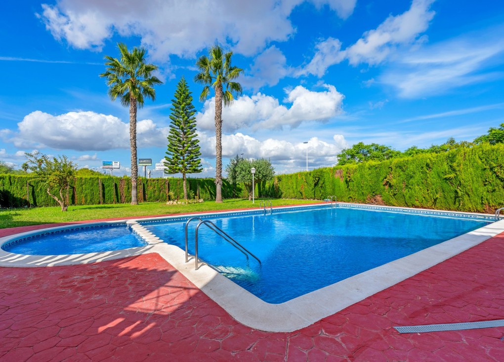 Reventa - Apartamento / piso - Torrevieja