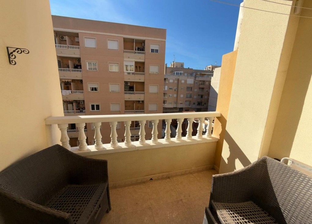 Reventa - Apartamento / piso - Torrevieja