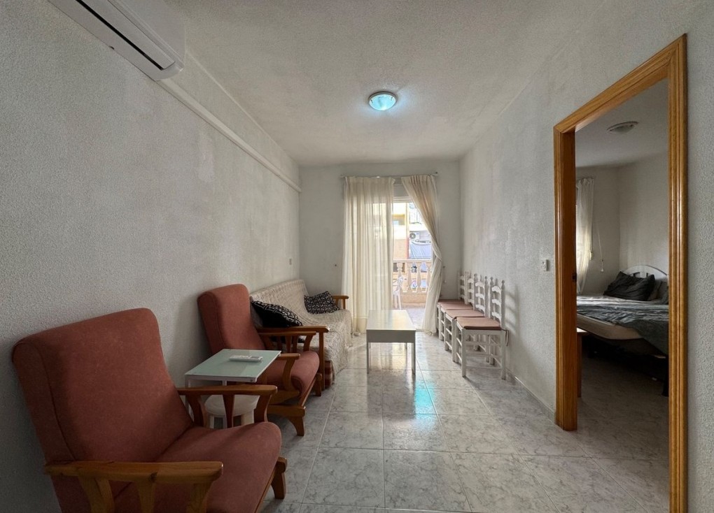 Reventa - Apartamento / piso - Torrevieja