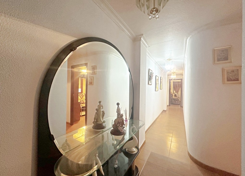 Reventa - Apartamento / piso - Torrevieja