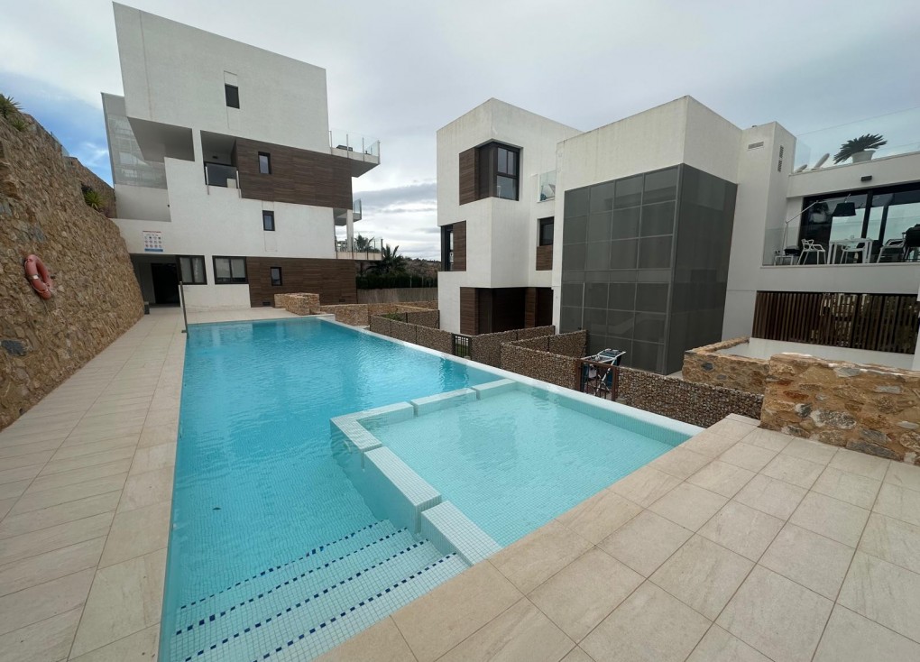 Reventa - Apartamento / piso - Villamartín