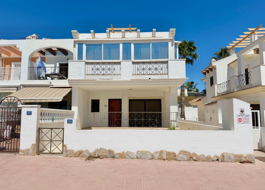 Reventa - Casa adosada - Ciudad quesada