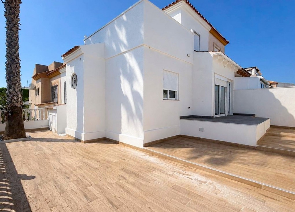 Reventa - Casa adosada - Orihuela Costa - Los Altos