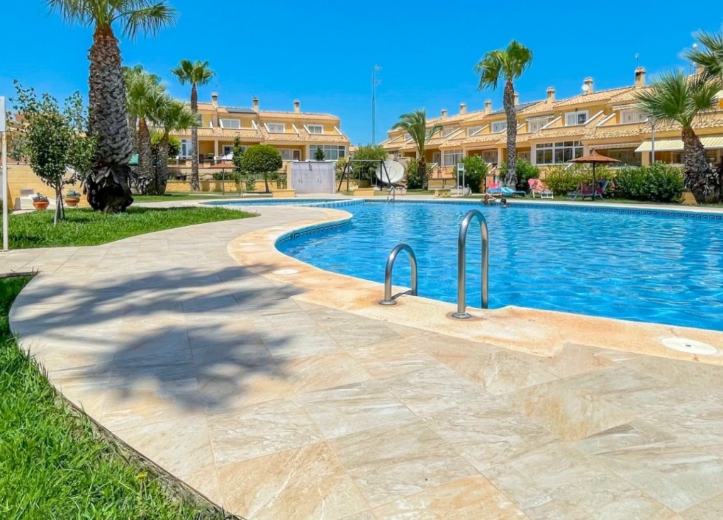 Reventa - Casa adosada - Orihuela Costa - Punta Prima