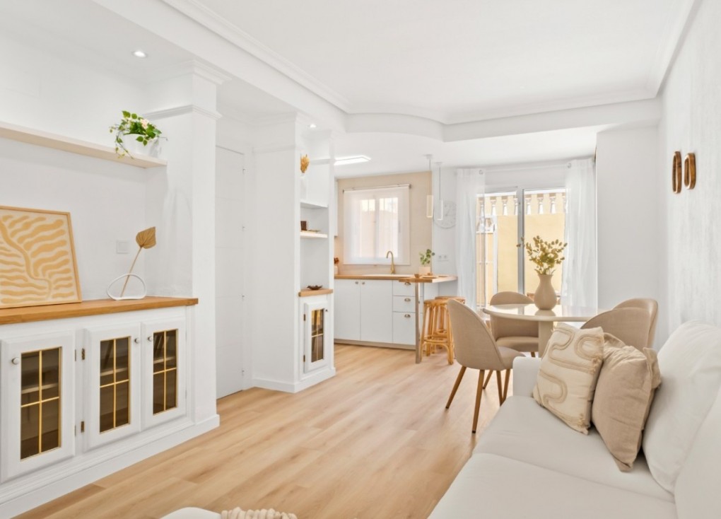 Reventa - Casa adosada - Orihuela Costa - Villamartín