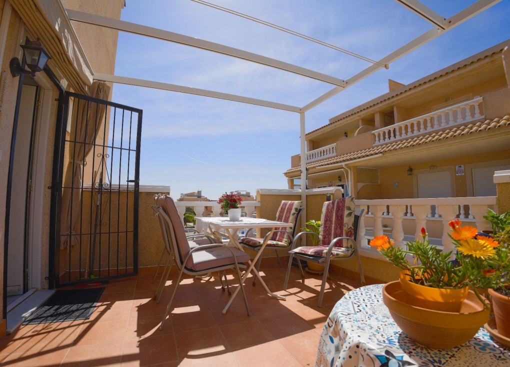 Reventa - Casa adosada - Torrevieja