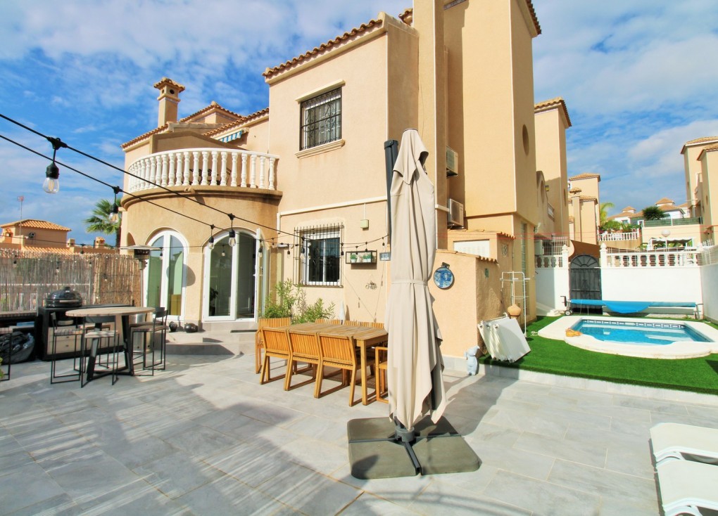 Reventa - Casa adosada - Villamartín