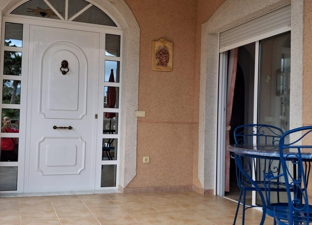 Reventa - Chalet - Benferri - Benfis Park