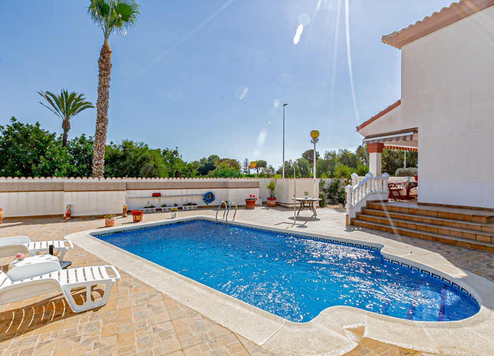 Reventa - Chalet - Campoamor