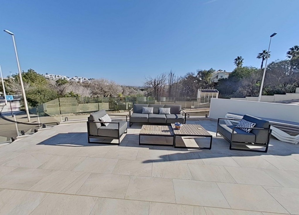 Reventa - Chalet - Orihuela Costa - Campoamor