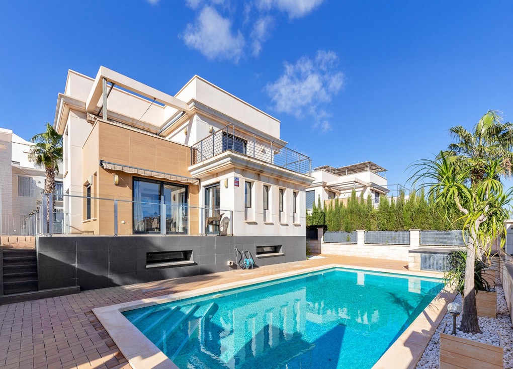 Reventa - Chalet - Orihuela Costa - La Zenia