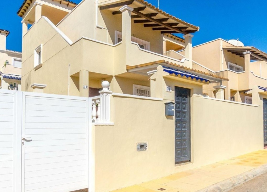 Reventa - Chalet - Orihuela Costa - Villamartín