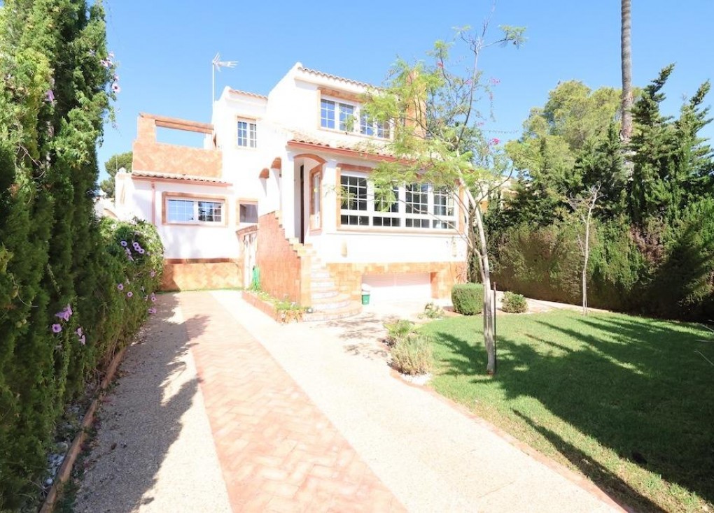 Reventa - Chalet - Orihuela Costa - Villamartín