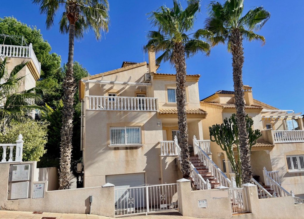Reventa - Chalet - Orihuela Costa - Villamartín