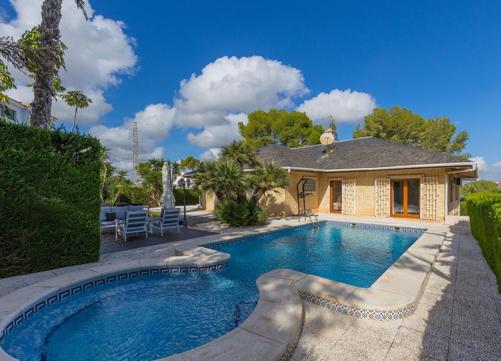 Reventa - Chalet - Orihuela Costa - Villamartín