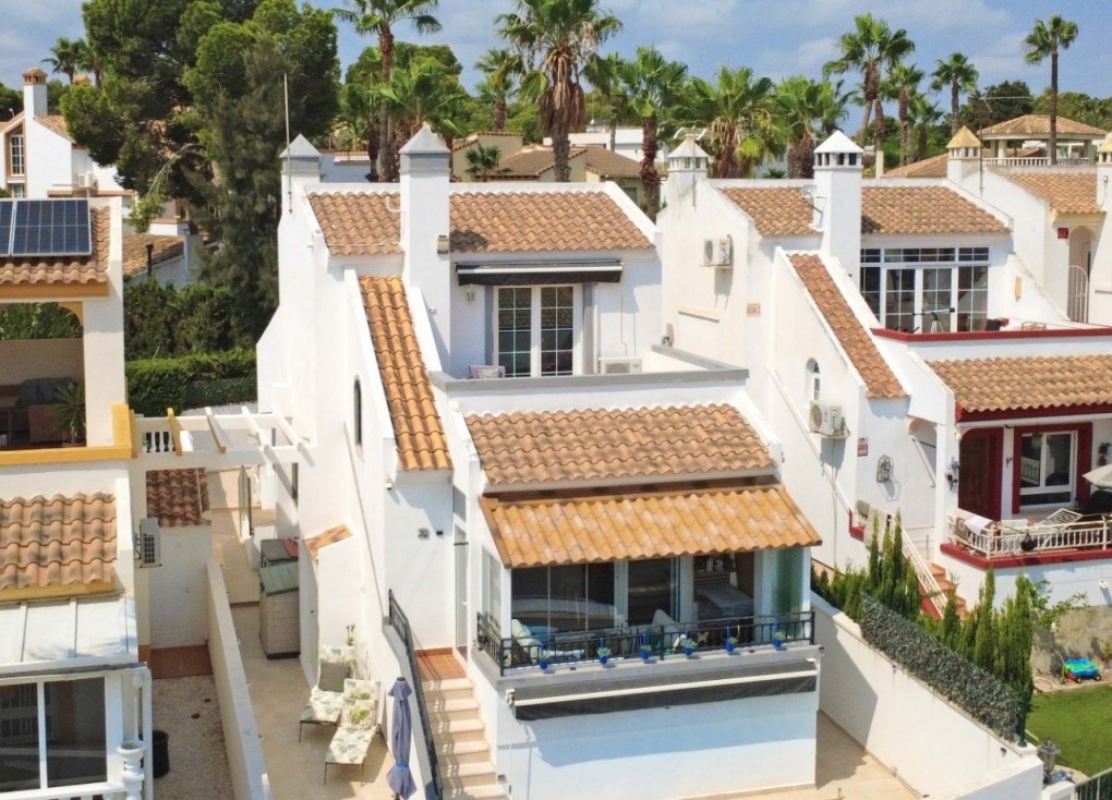 Reventa - Chalet - Orihuela Costa - Villamartín