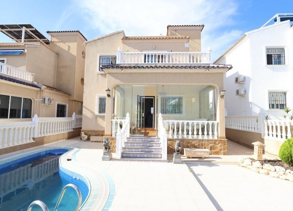 Reventa - Chalet - Orihuela Costa - Villamartín