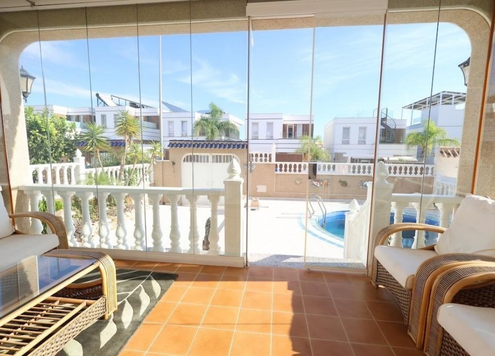 Reventa - Chalet - Orihuela Costa - Villamartín