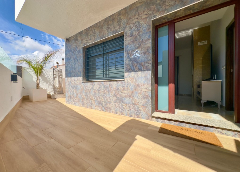 Reventa - Chalet - Pilar de la Horadada - TORRE DE LA HORADADA