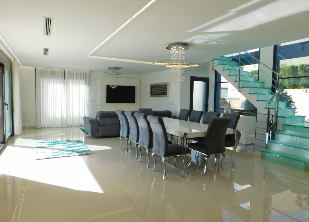 Reventa - Chalet - San Miguel de Salinas