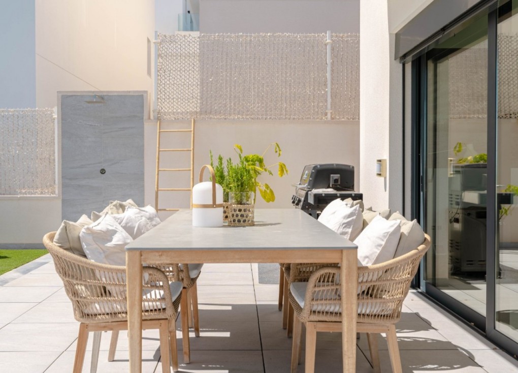 Reventa - Chalet - San Miguel de Salinas