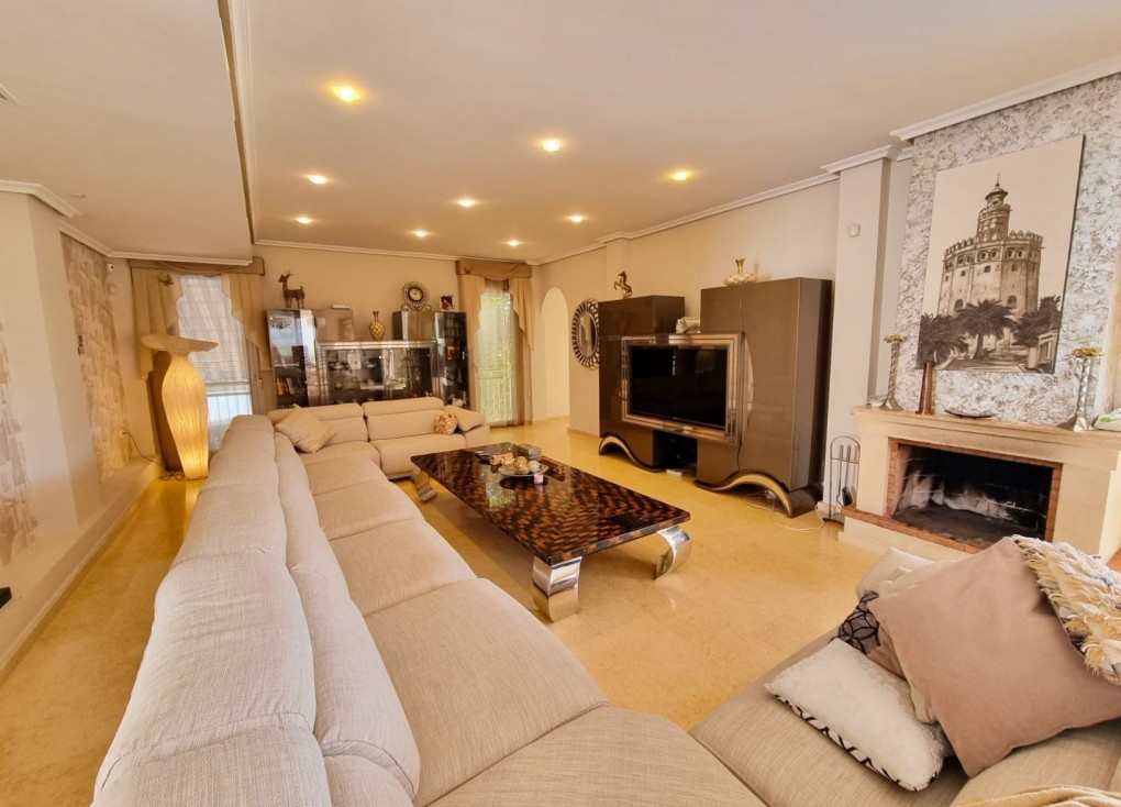 Reventa - Chalet - Torrevieja - LA MATA
