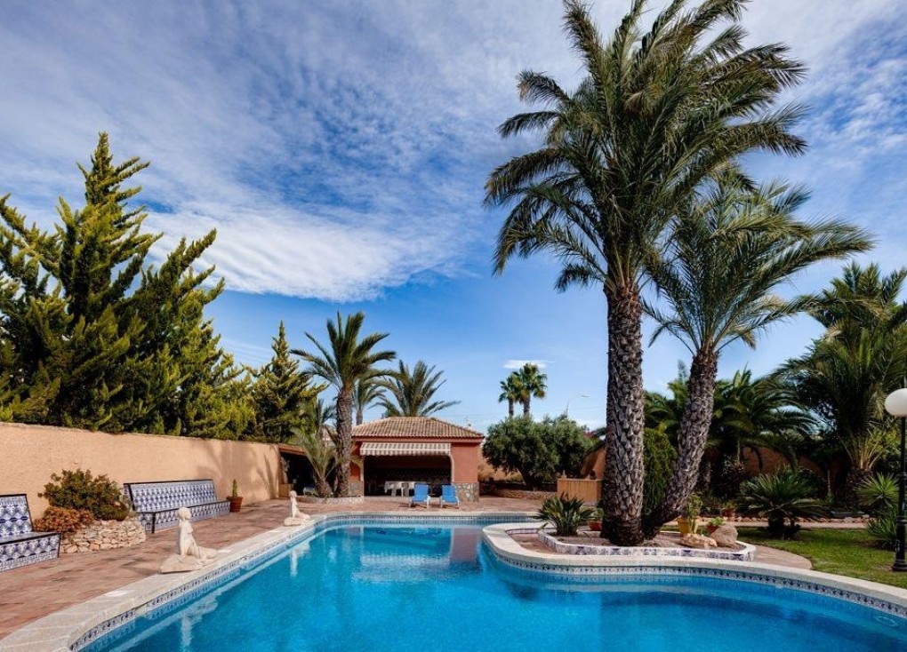 Reventa - Chalet - Torrevieja - La Siesta