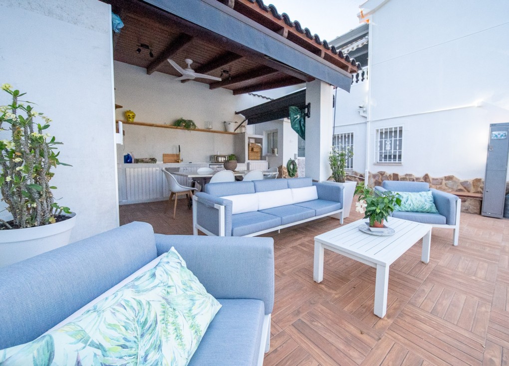 Reventa - Chalet - Torrevieja - Los Balcones