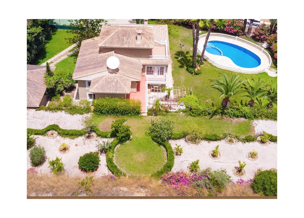 Reventa - Chalet - Villamartín