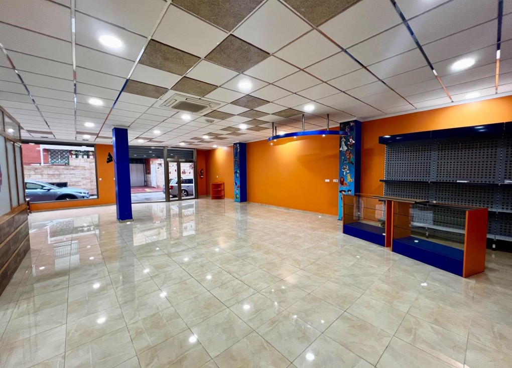 Reventa - Comercial - Beniel