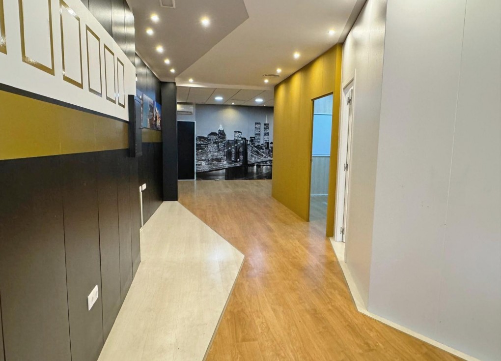 Reventa - Comercial - Guardamar del Segura