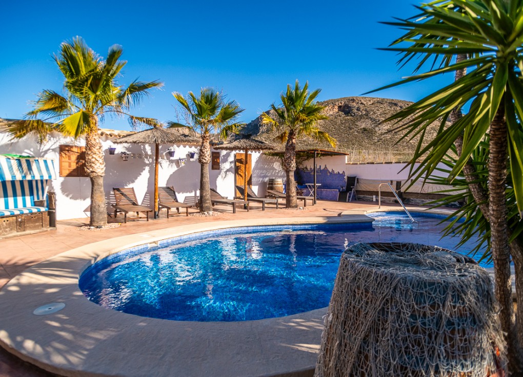 Reventa - Comercial - Hondón de las Nieves