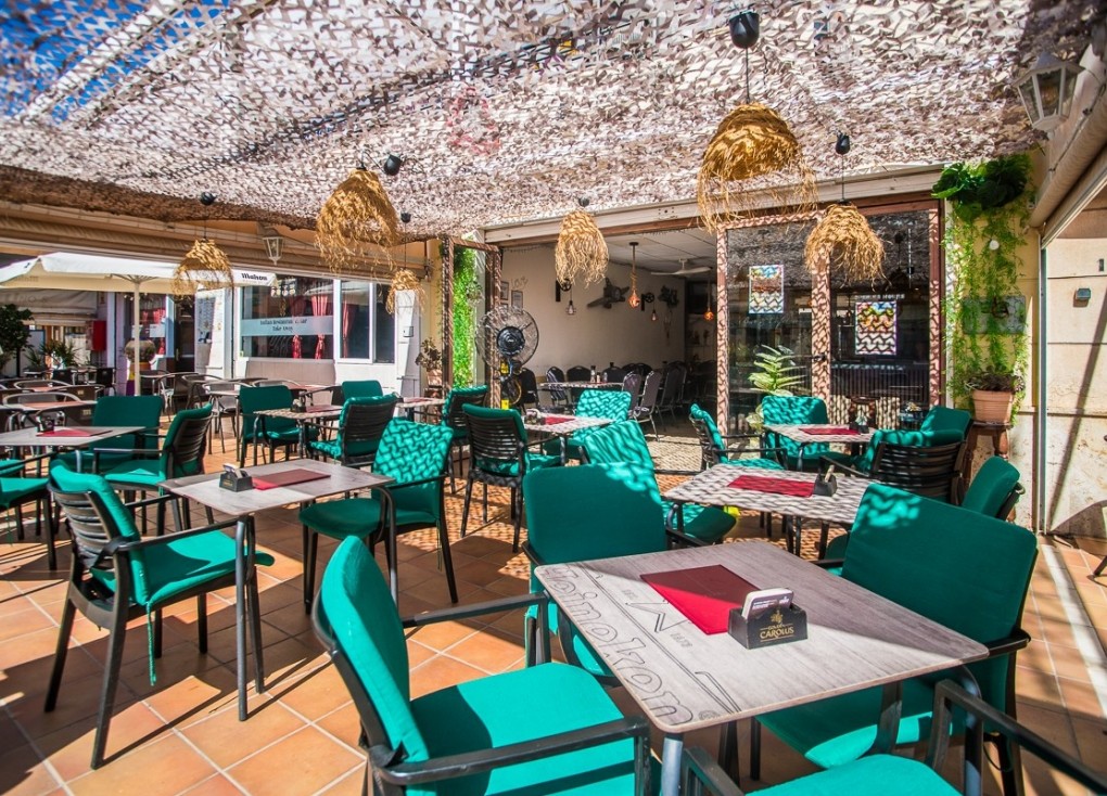 Reventa - Comercial - Orihuela - Los Balcones Y los Altos