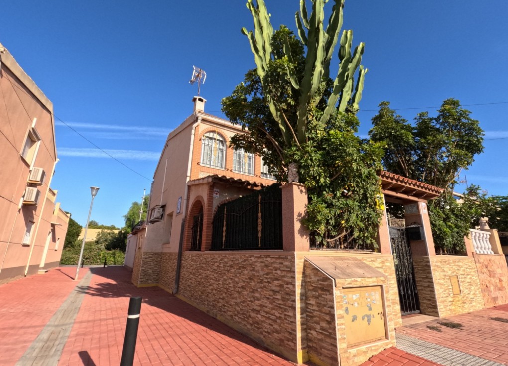 Reventa - Terraced house / Townhouse - Torrevieja - Acequion