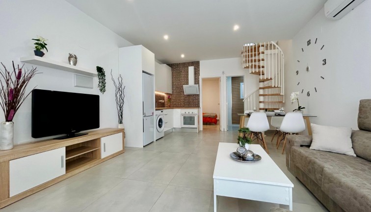 Semi-Detached - Resale - Torrevieja - San Luis