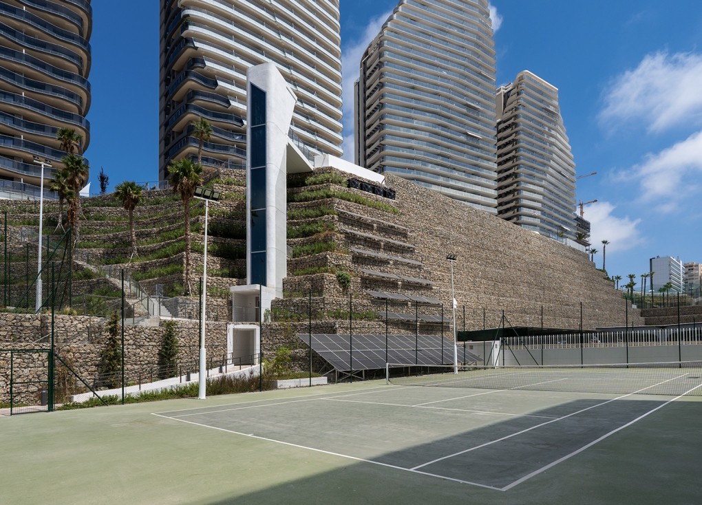 Uudistuotanto - Asunto - Benidorm