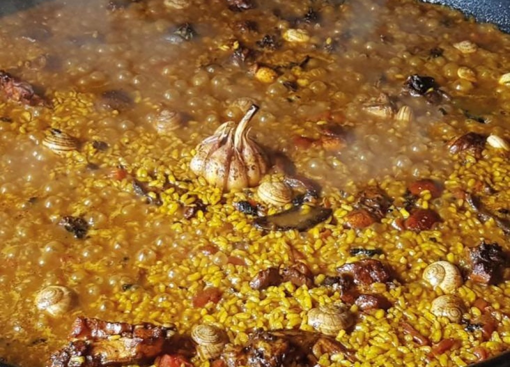 Uudistuotanto - Asunto - Hondón de las Nieves